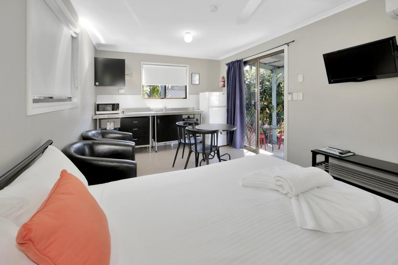 Cane Village Holiday Park 번더버그 외부 사진